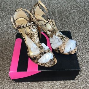Michael Antonio SHAZAY Tan Heels